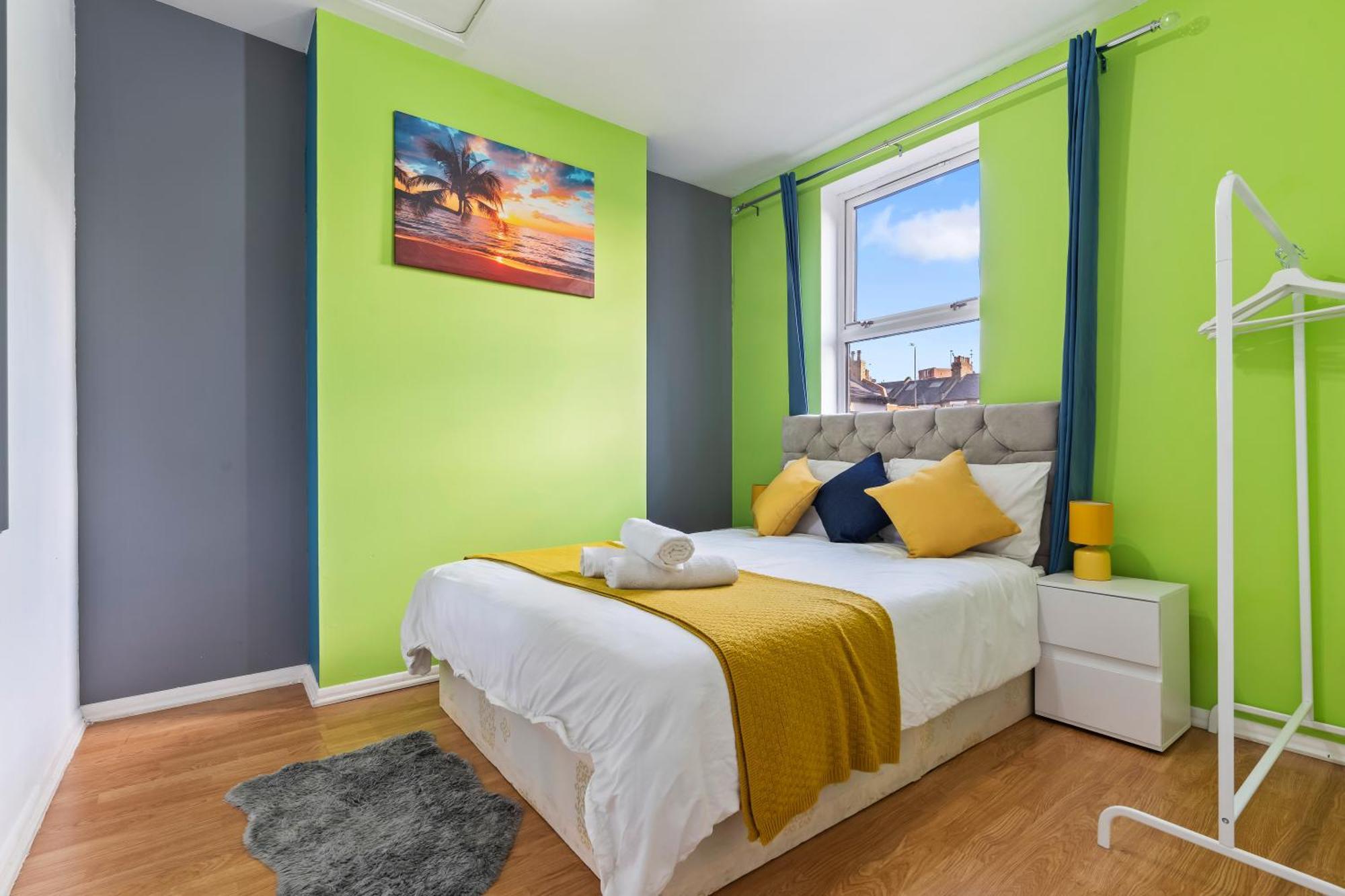 Comfy 4Br House Close To Subway Londen Buitenkant foto