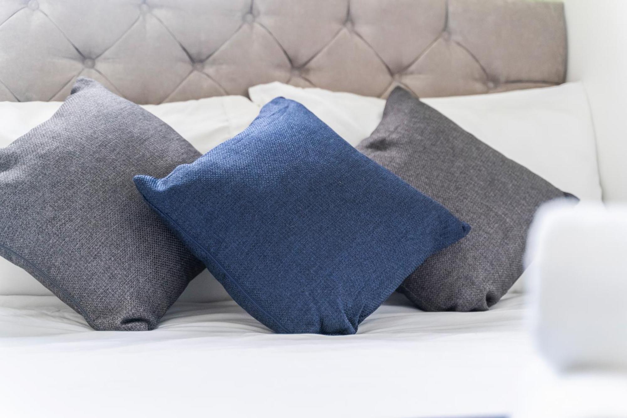 Comfy 4Br House Close To Subway Londen Buitenkant foto