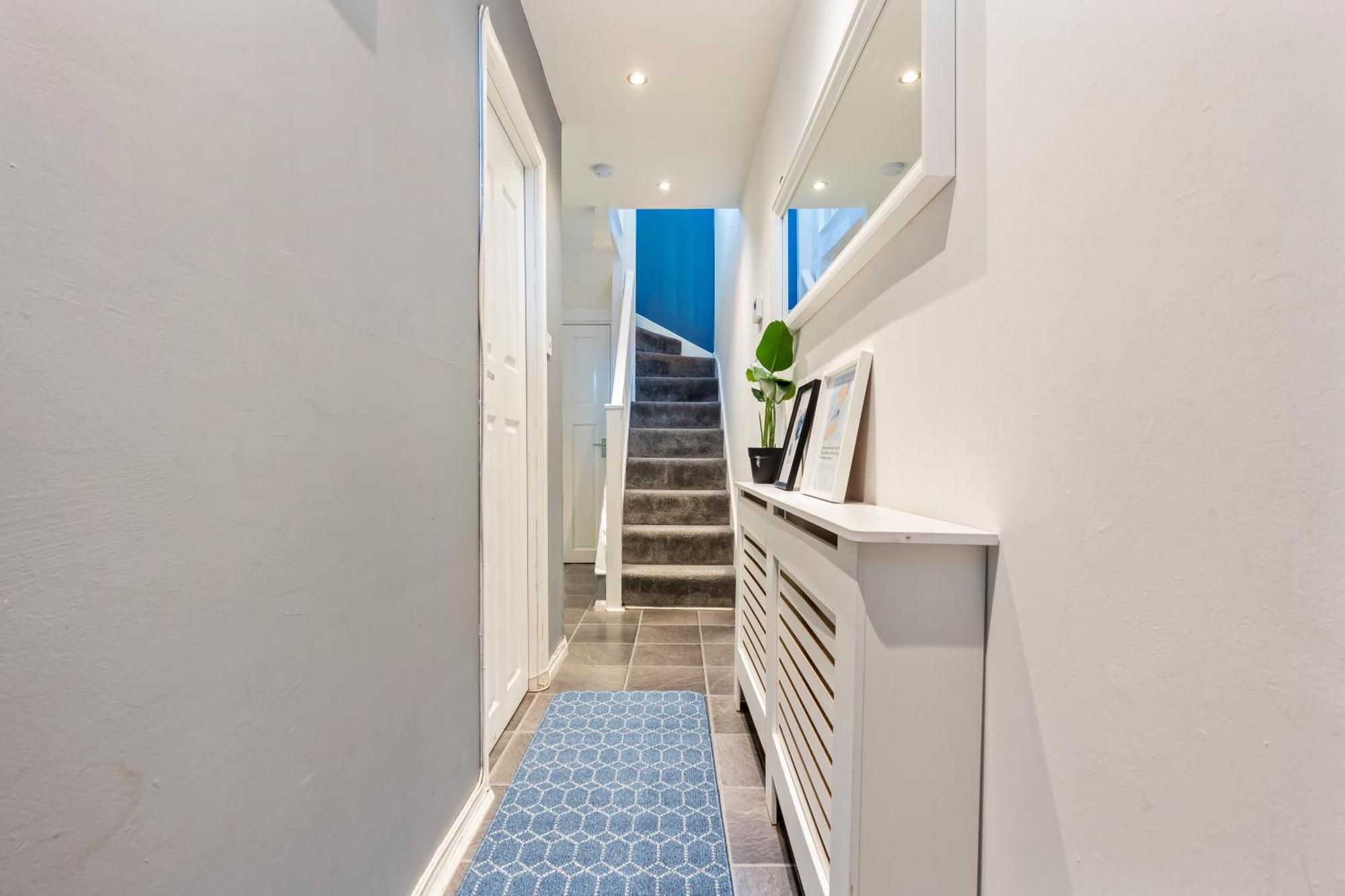Comfy 4Br House Close To Subway Londen Buitenkant foto