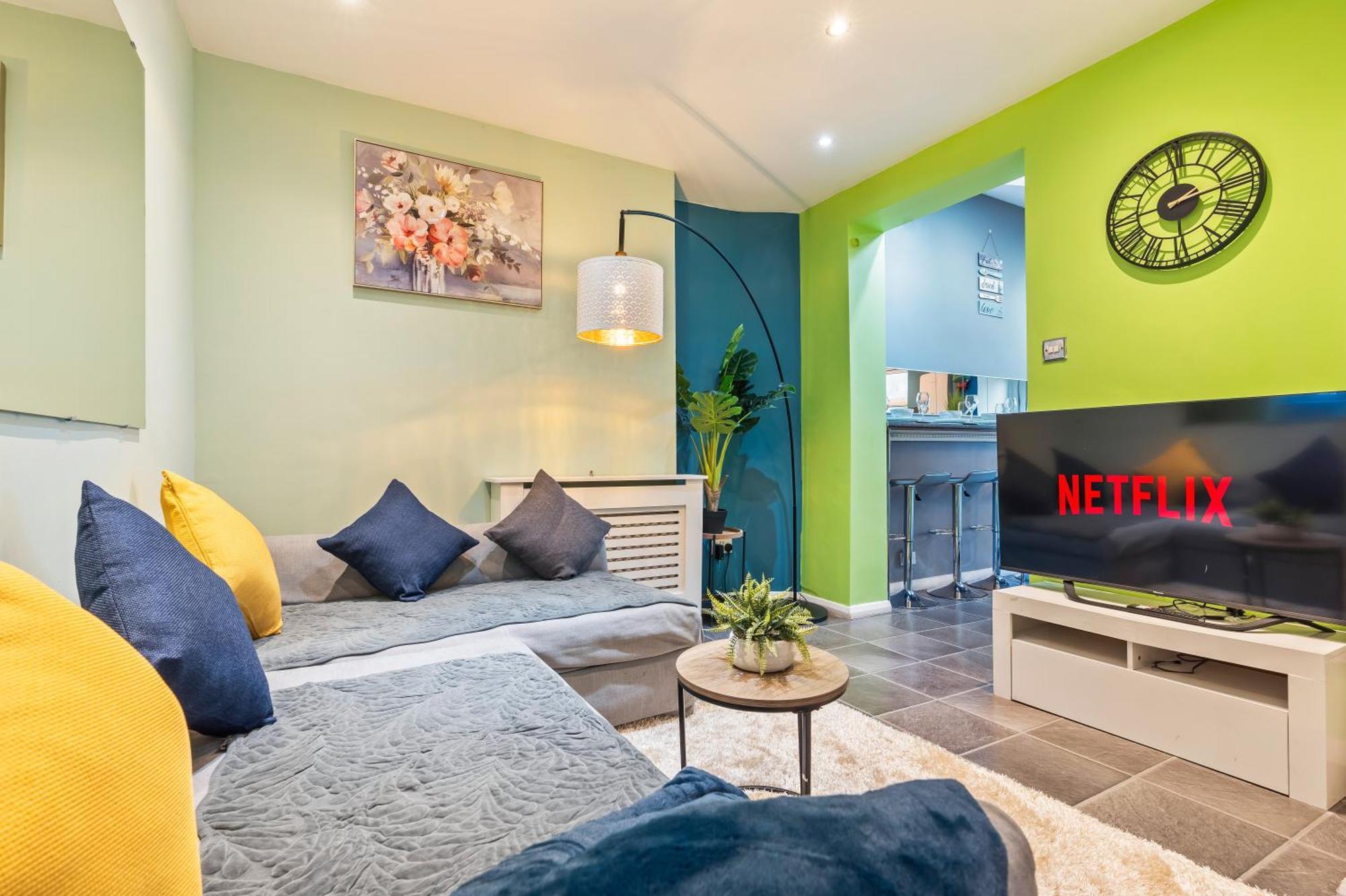 Comfy 4Br House Close To Subway Londen Buitenkant foto