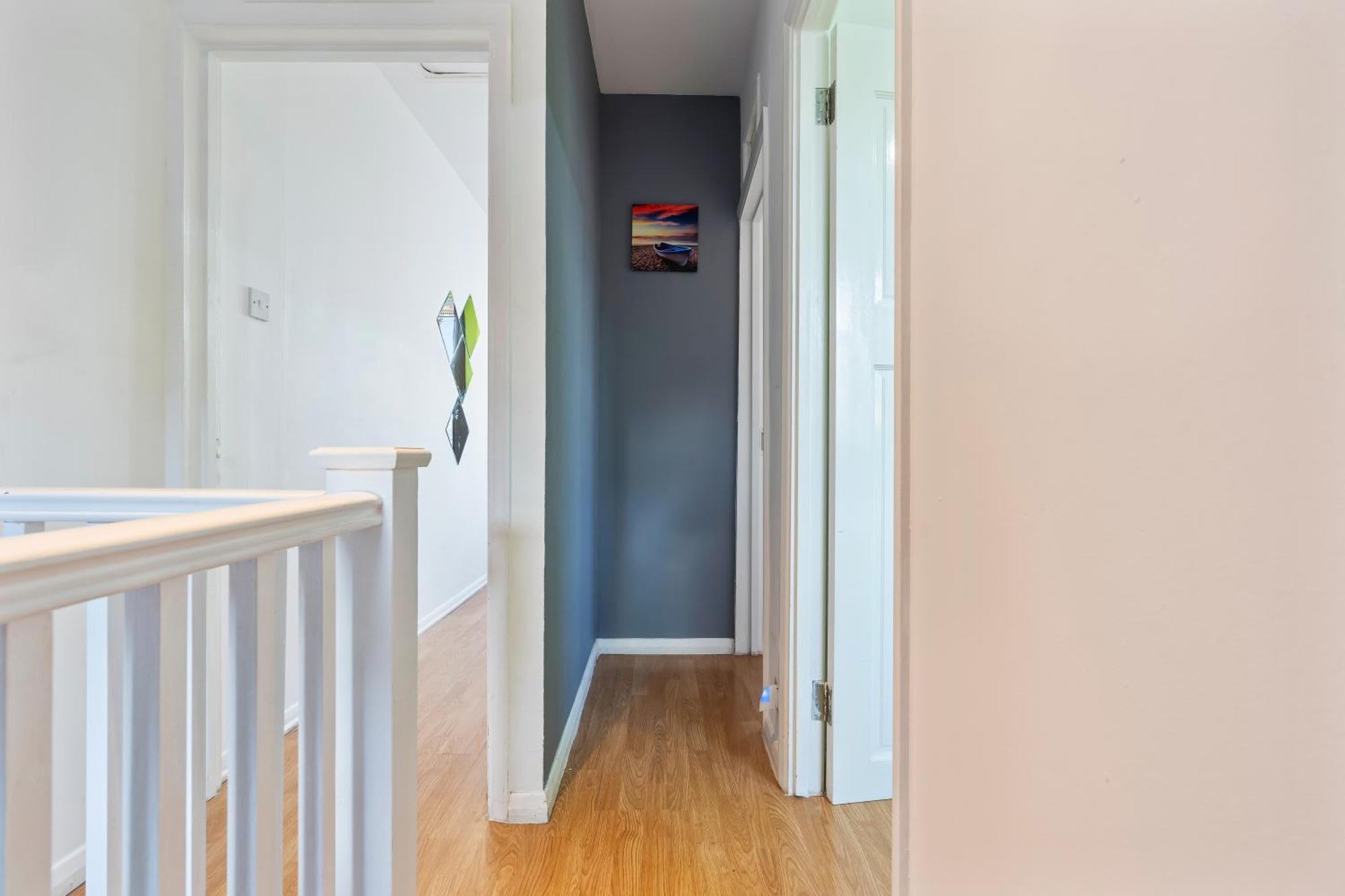 Comfy 4Br House Close To Subway Londen Buitenkant foto