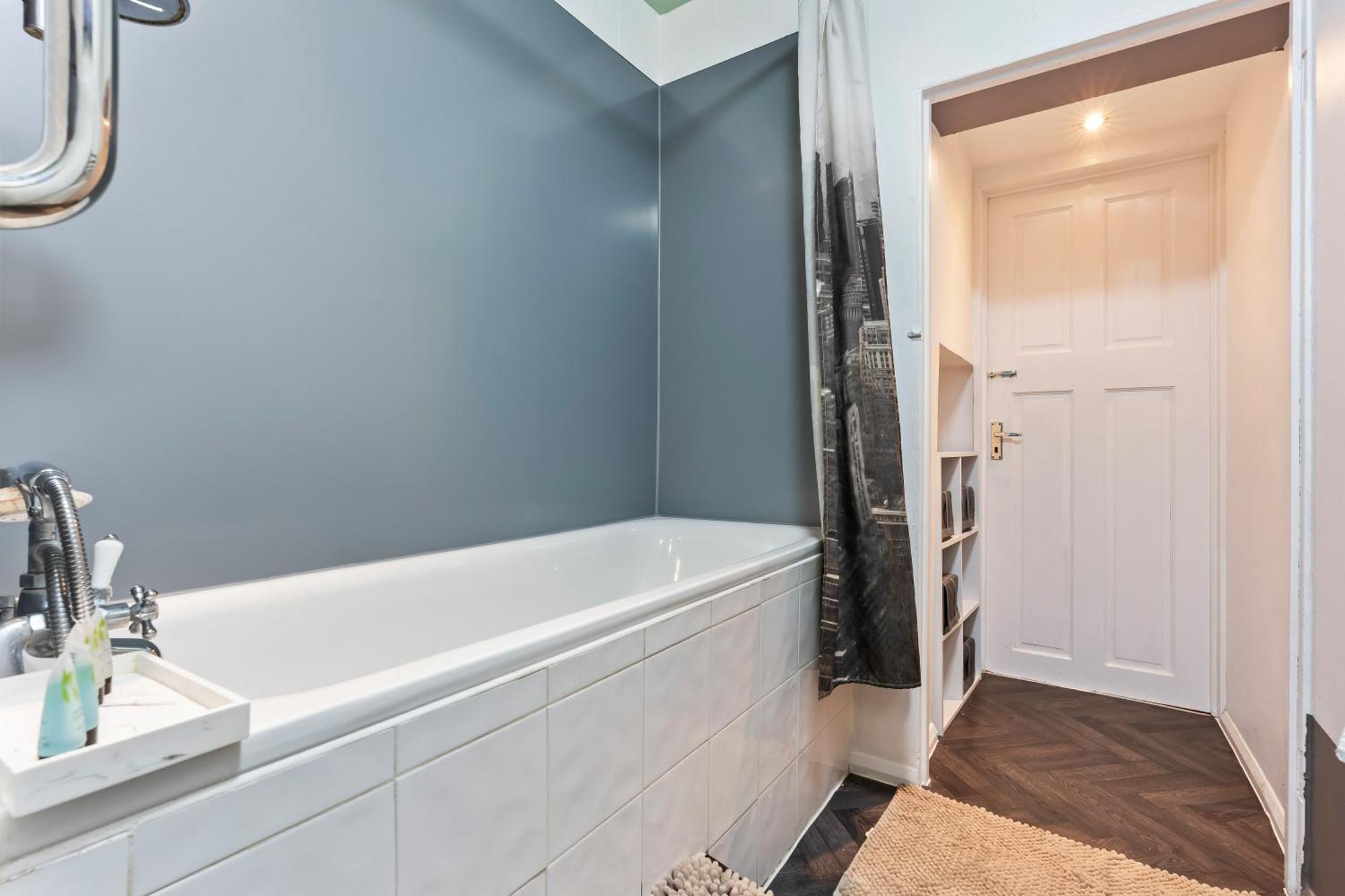 Comfy 4Br House Close To Subway Londen Buitenkant foto